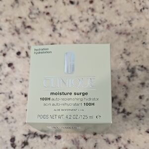 Clinique Moisture Surge Hydrator